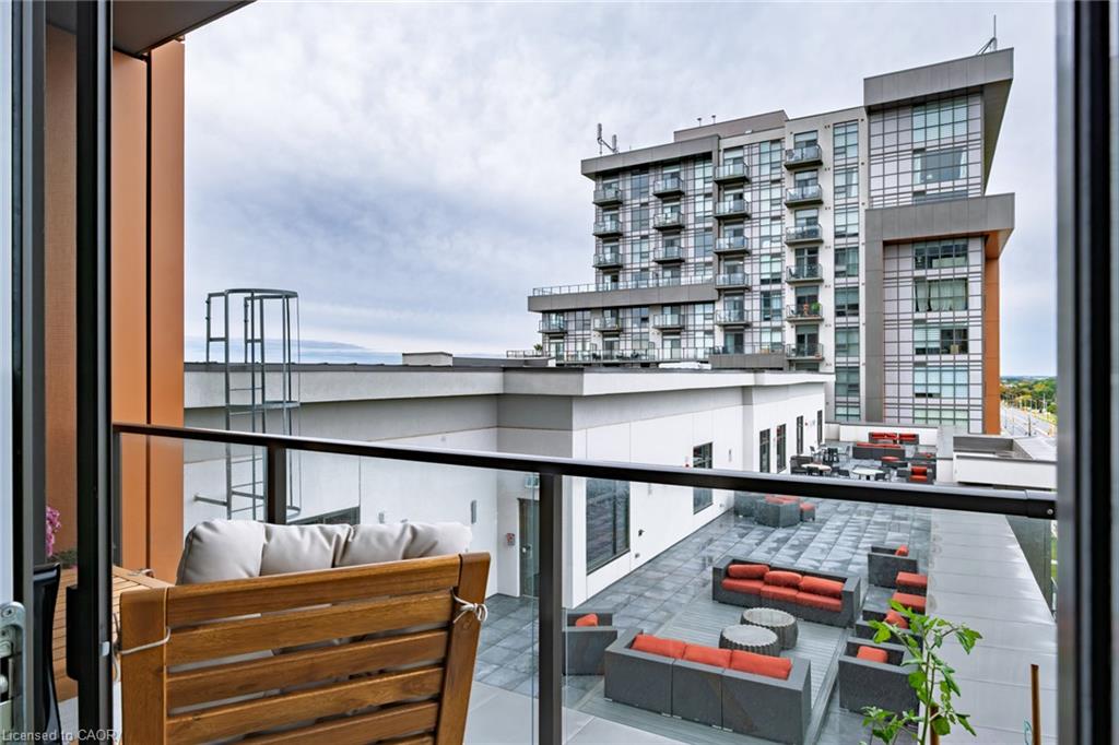 602-470 Dundas Street Property Photo 29