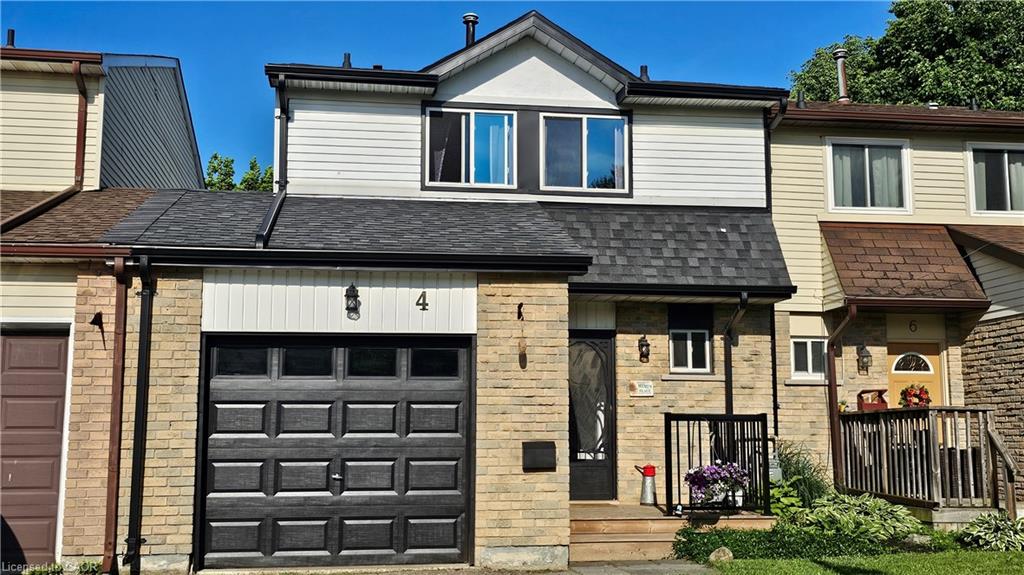 4 Parkside Drive Property Photo 2