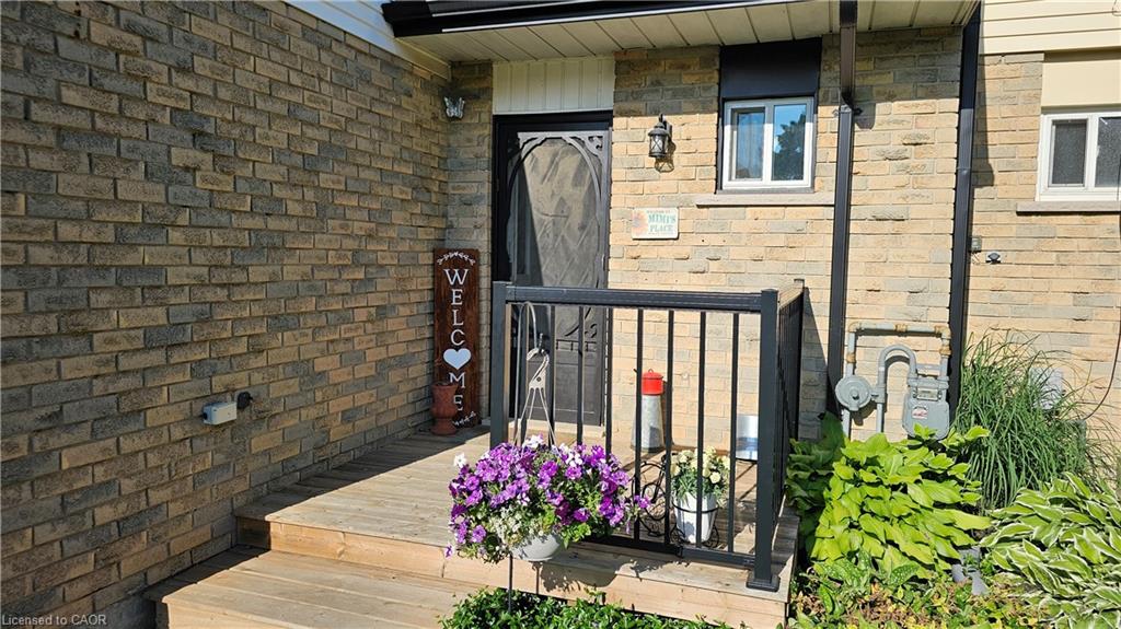 4 Parkside Drive Property Photo 3