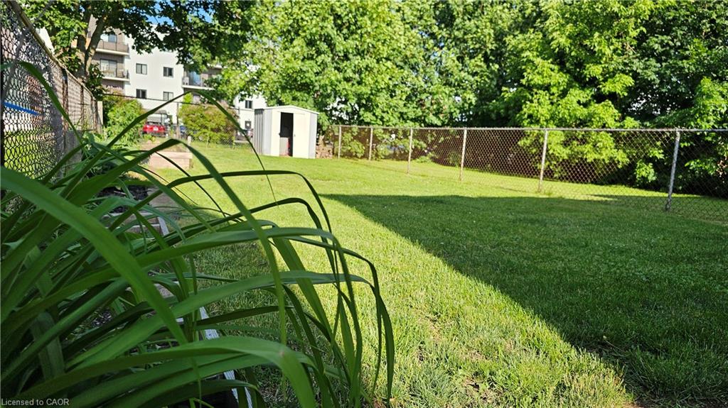 4 Parkside Drive Property Photo 29
