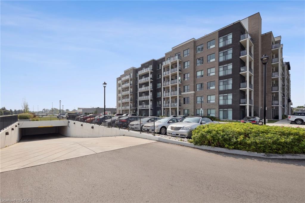 339-5055 Greenlane Road Property Photo 4