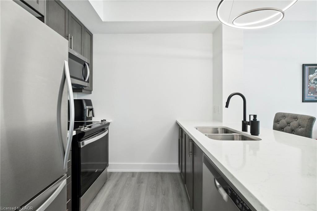 339-5055 Greenlane Road Property Photo 12