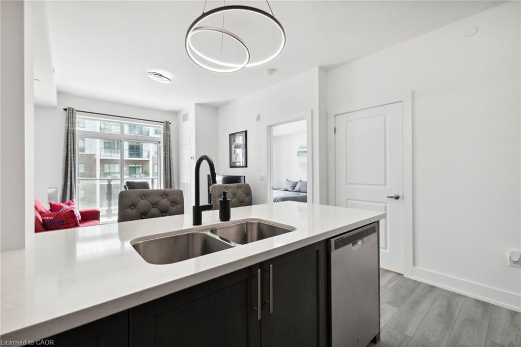 339-5055 Greenlane Road Property Photo 14