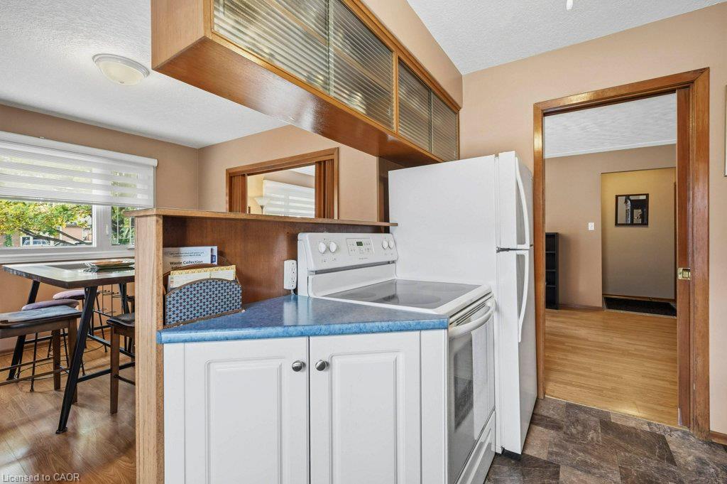 88 Bond Street Property Photo 9