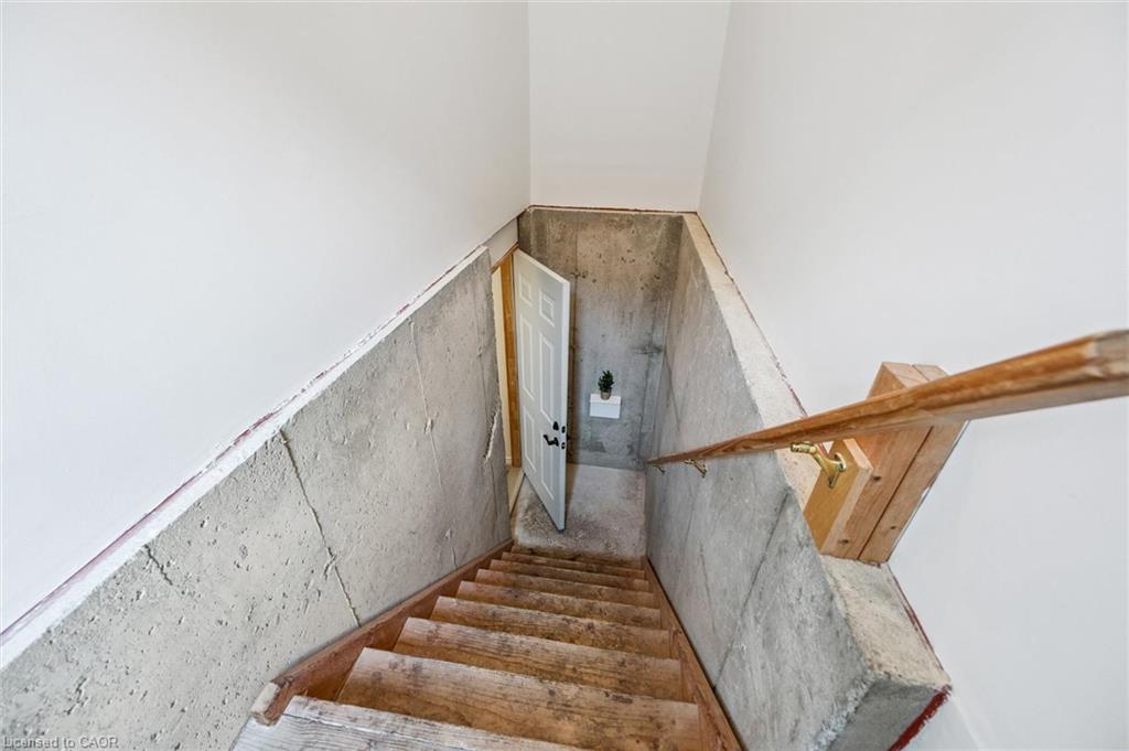 233 Dearborn Boulevard Property Photo 4