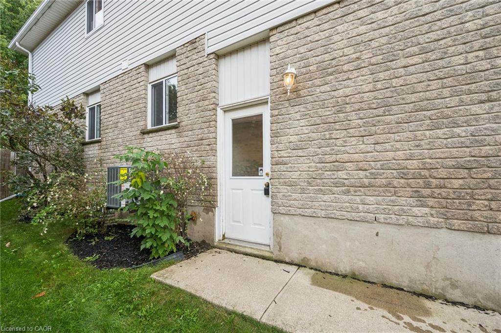 233 Dearborn Boulevard Property Photo 5