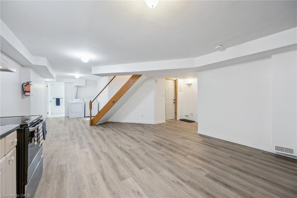 233 Dearborn Boulevard Property Photo 8