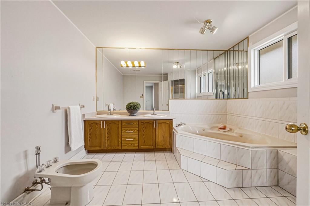 90 Fairington Crescent Property Photo 26