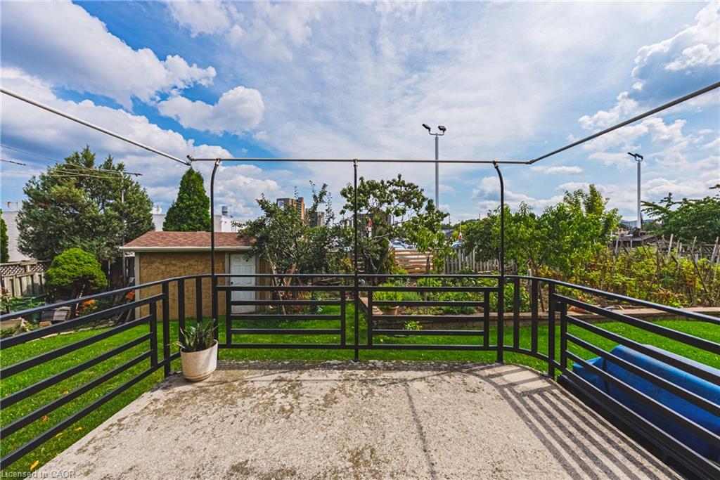 90 Fairington Crescent Property Photo 44