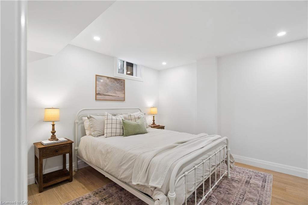 184 Dunbar Street Property Photo 34