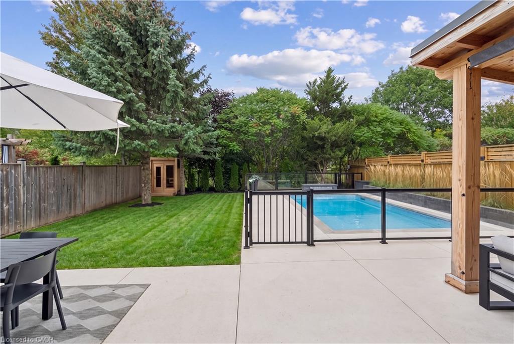 184 Dunbar Street Property Photo 38