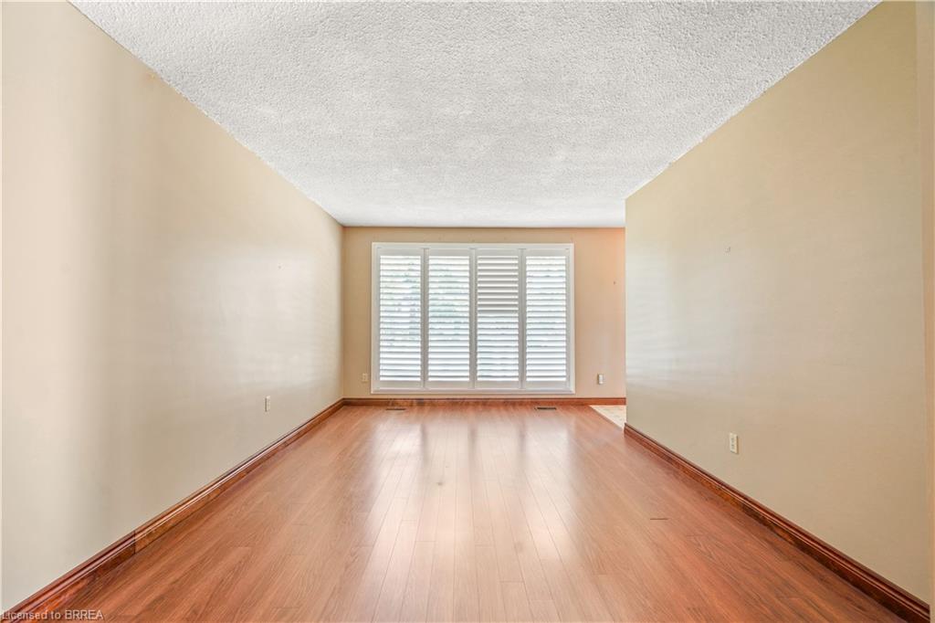 35 Ivanhoe Road Property Photo 10