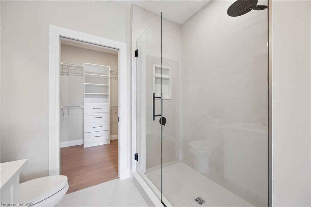 79 South Parkwood Boulevard Property Photo 18