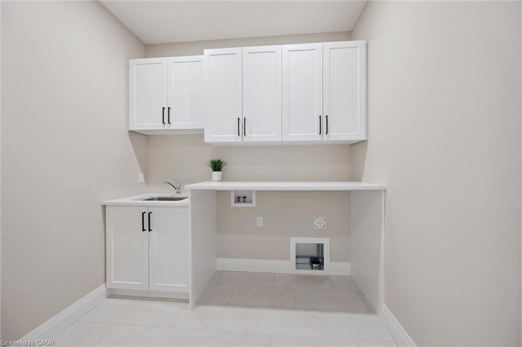 79 South Parkwood Boulevard Property Photo 22