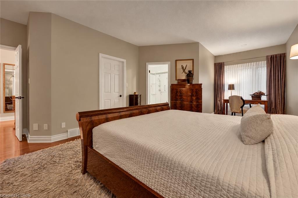 10 Meadow Heights Drive Property Photo 25