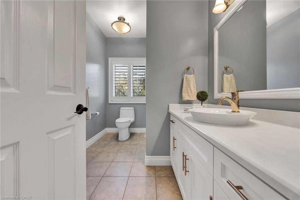 10 Meadow Heights Drive Property Photo 30