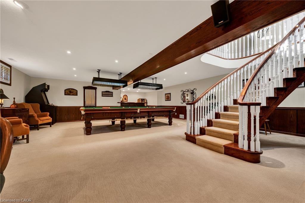 10 Meadow Heights Drive Property Photo 32