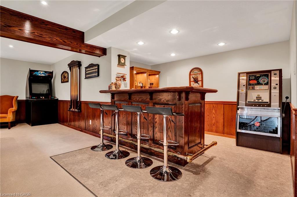10 Meadow Heights Drive Property Photo 33