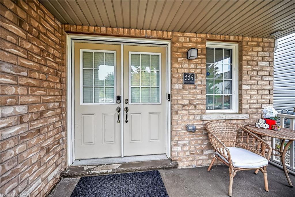 119 Gowland Drive Property Photo 3