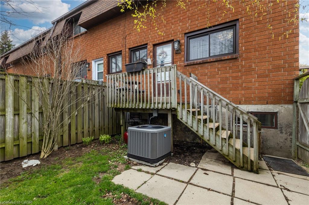 L4-444 Stone Church Road W Property Photo 31