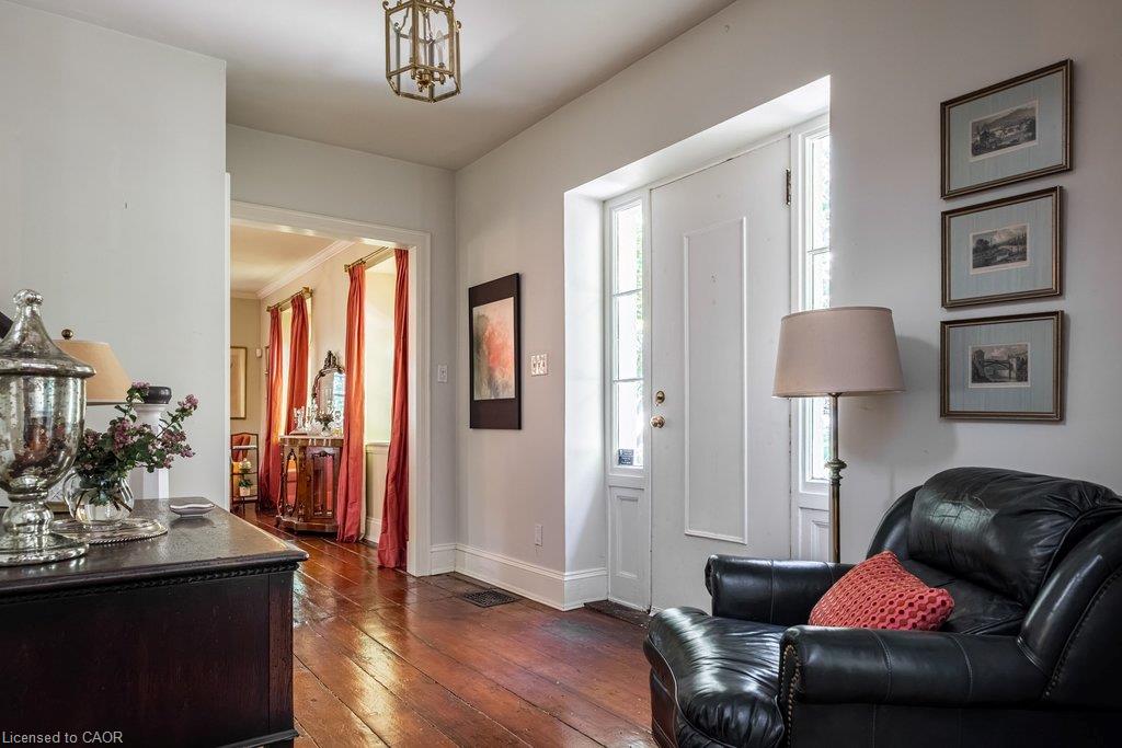 12 Old Ancaster Road Property Photo 7