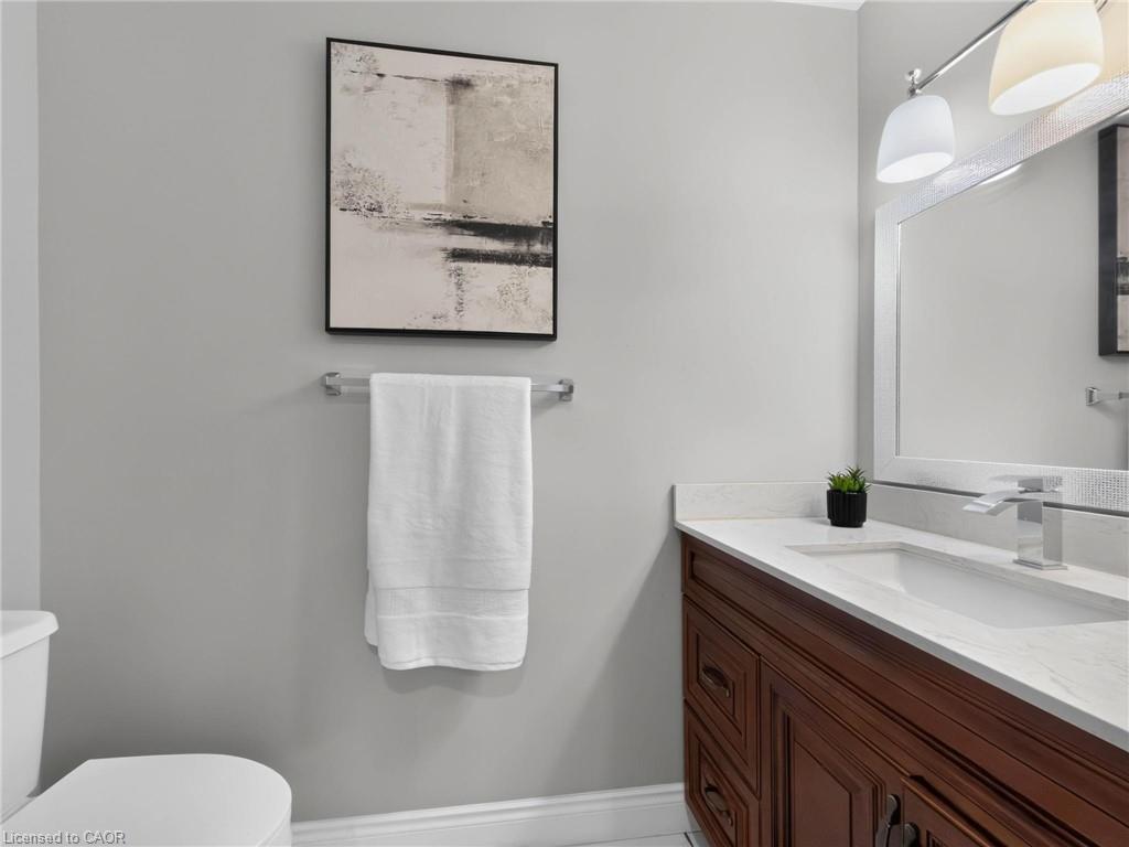 12 Sundrop Court Property Photo 5
