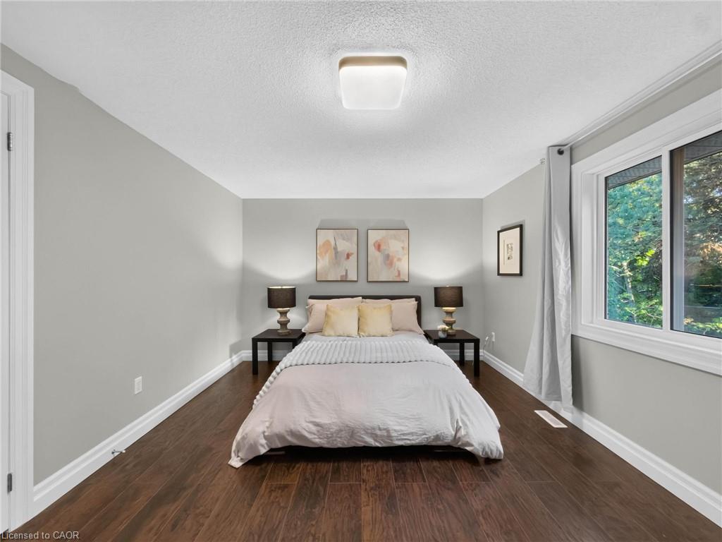 12 Sundrop Court Property Photo 28
