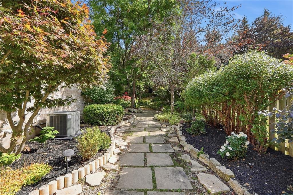 15 Everwood Run Property Photo 38