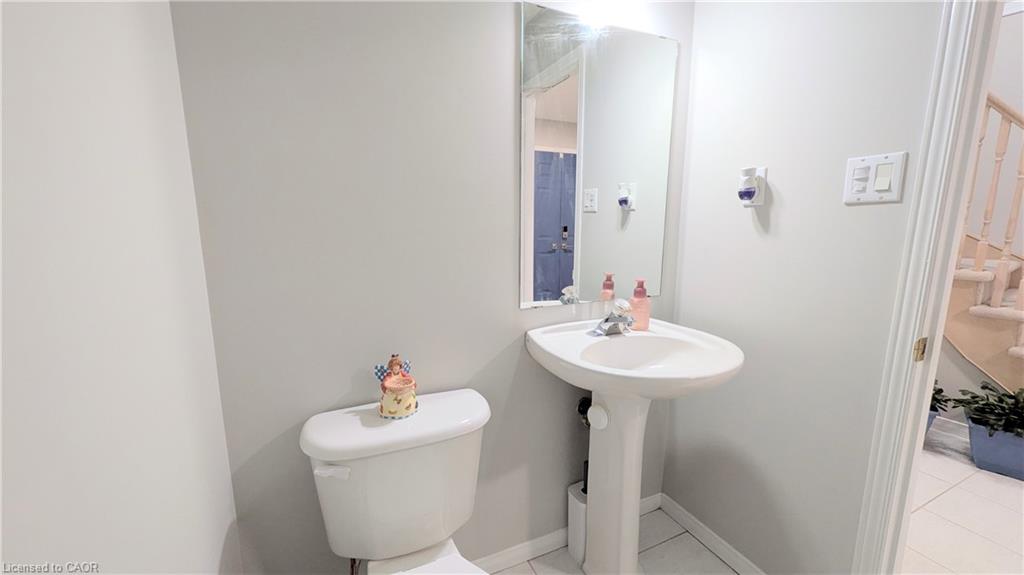 68 Benjamin Drive Property Photo 6