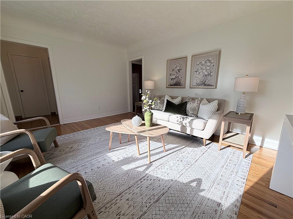 184 East 35th Street Property Photo 6