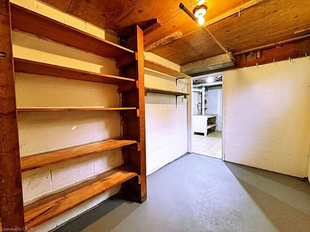 184 East 35th Street Property Photo 32