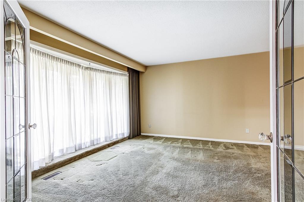 1360 Majestic Drive Property Photo 7