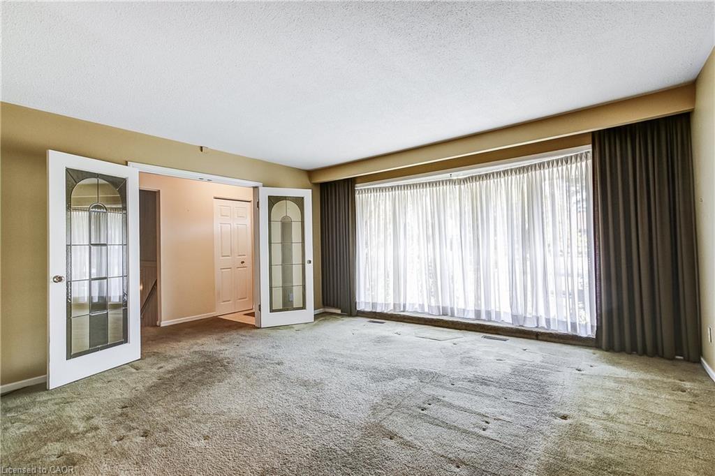 1360 Majestic Drive Property Photo 9