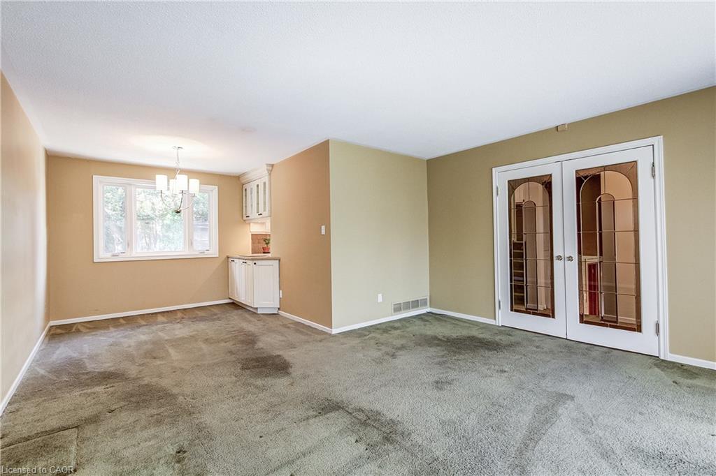 1360 Majestic Drive Property Photo 11