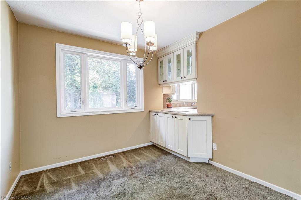 1360 Majestic Drive Property Photo 12
