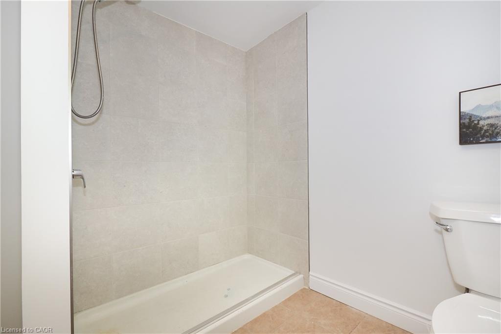 98 Amos Avenue Property Photo 15