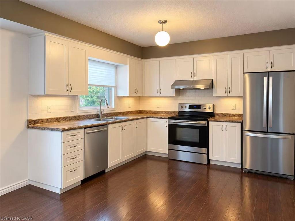 470 Trembling Aspen Avenue Property Photo 3
