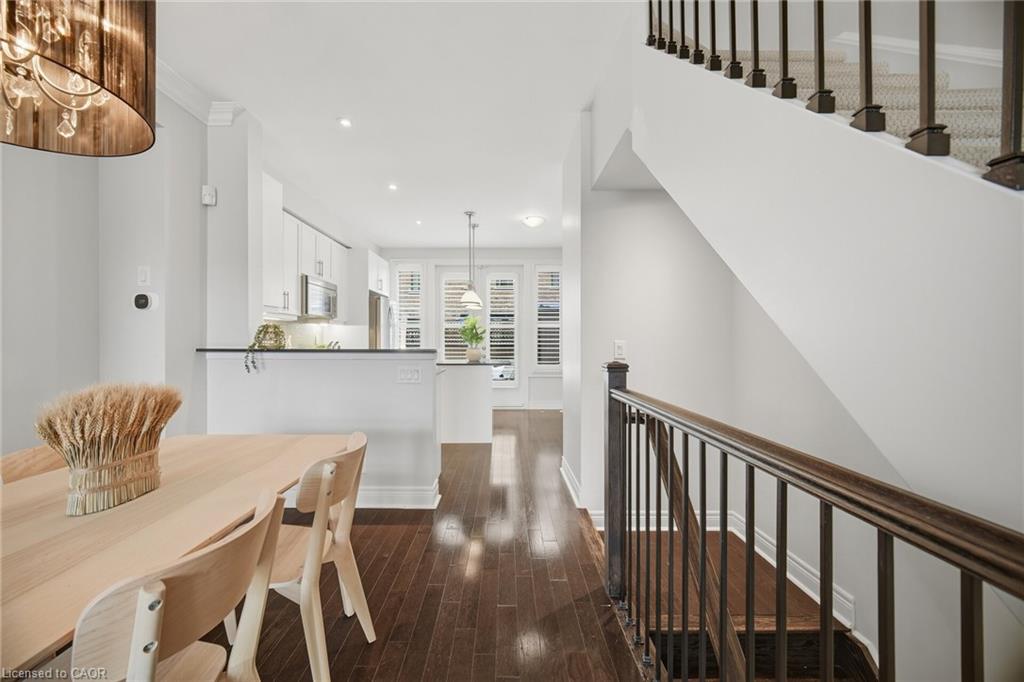 1860 Burnhamthorpe Road E Property Photo 7