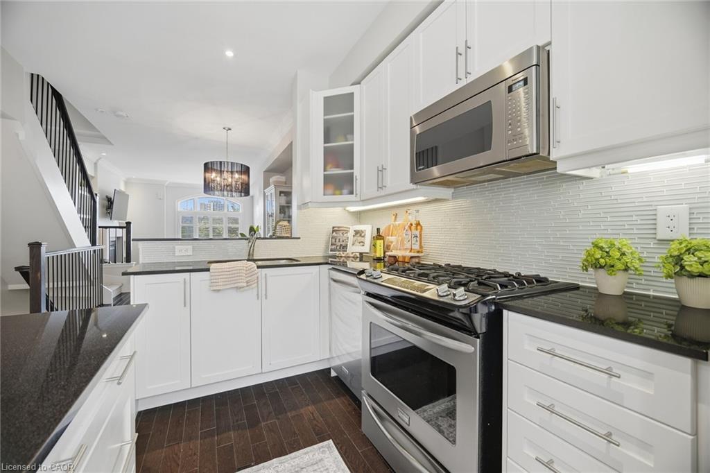 1860 Burnhamthorpe Road E Property Photo 10