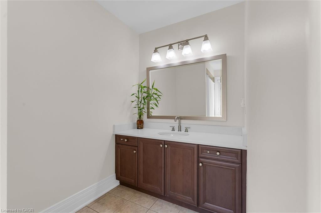 2434 Taylorwood Drive Property Photo 32