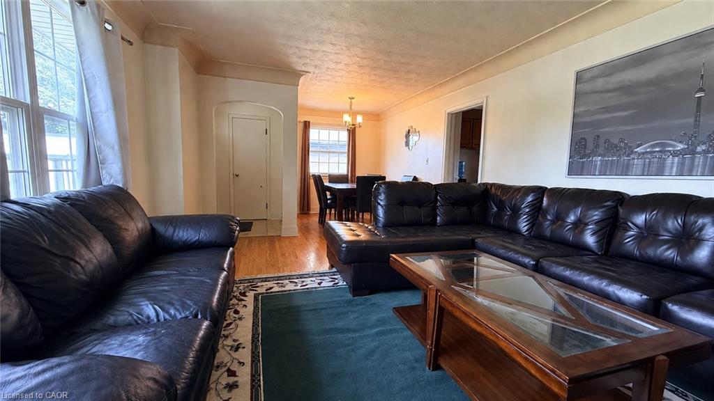 12 Roseland Avenue Property Photo 6