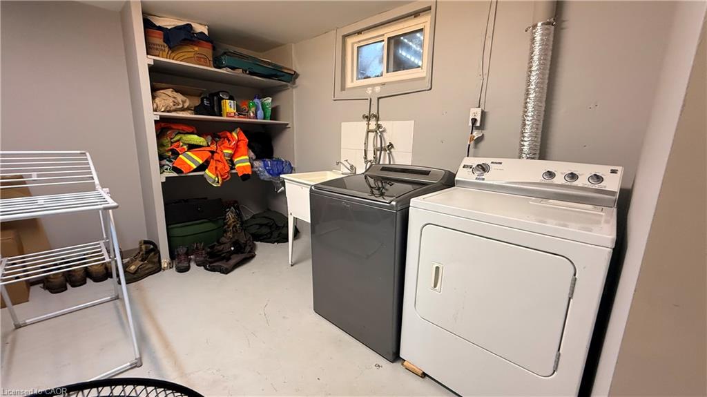 12 Roseland Avenue Property Photo 21