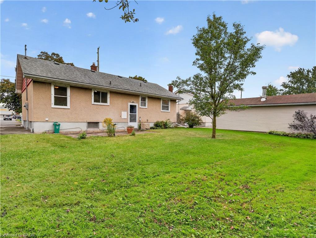 94 Jacobson Avenue Property Photo 27