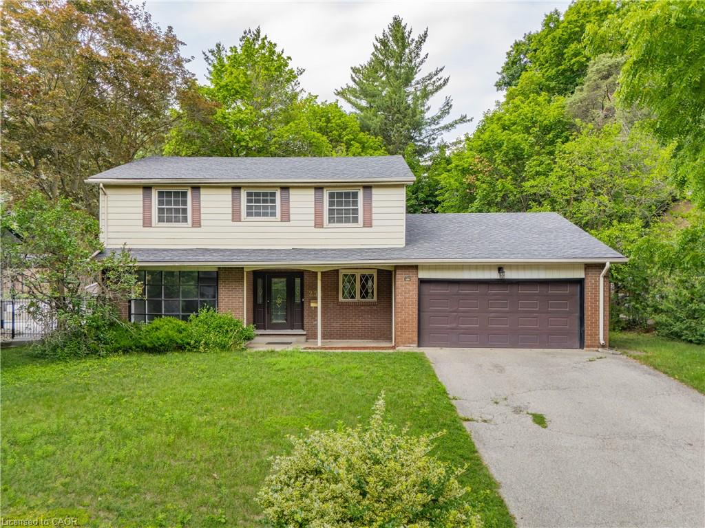 256 Shakespeare Drive Property Photo 1