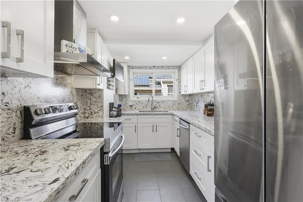 658 Upper Wellington Street Property Photo 15