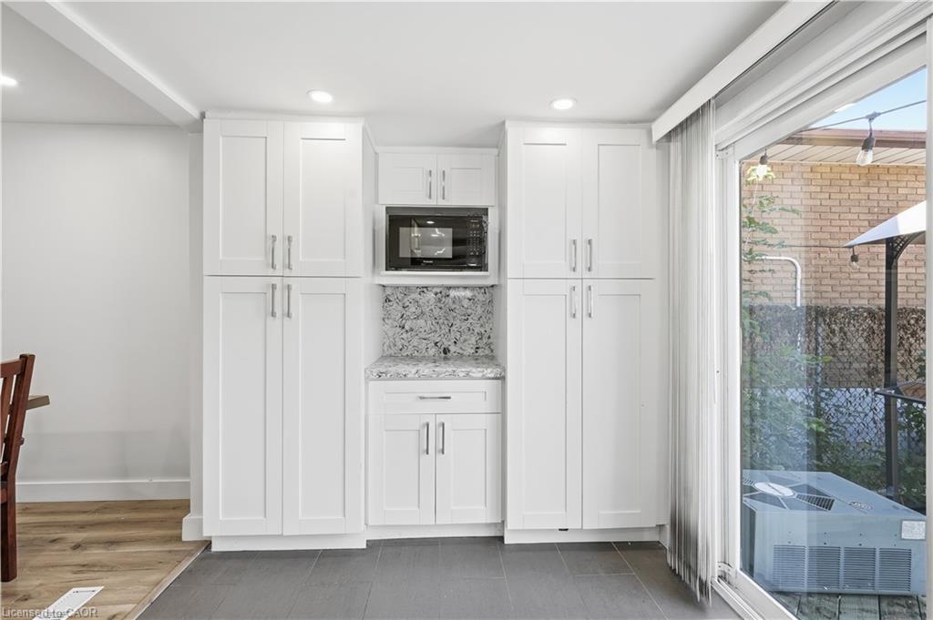 658 Upper Wellington Street Property Photo 18