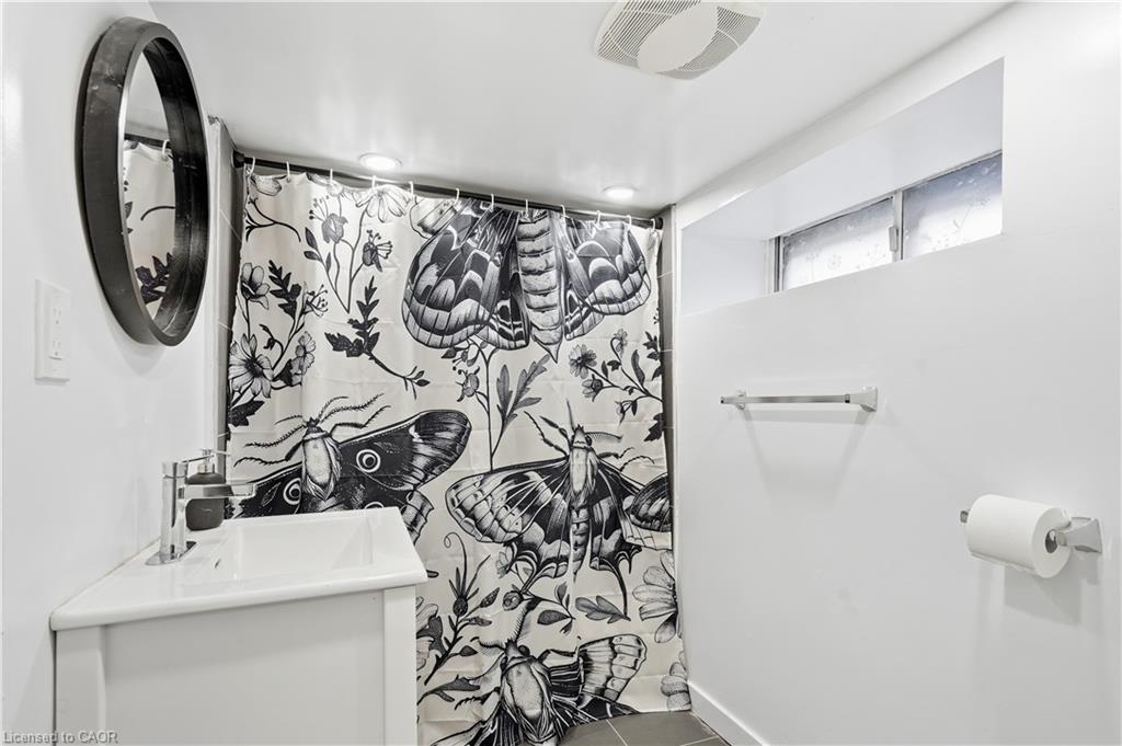 658 Upper Wellington Street Property Photo 36