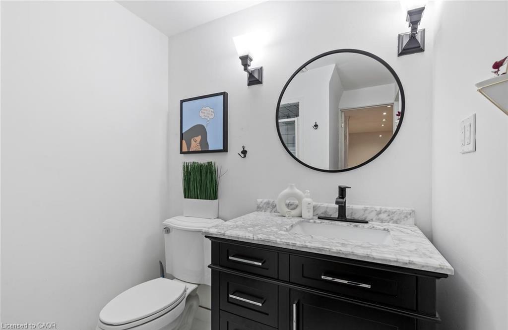 467 Hedgerow Lane Property Photo 30