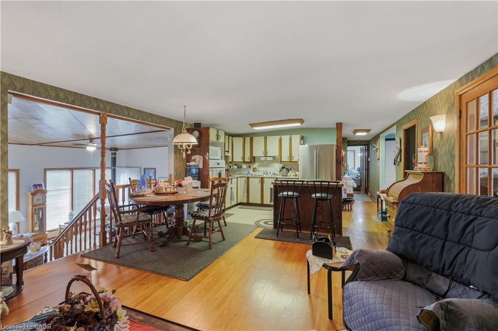 338 Albany Street Property Photo 7