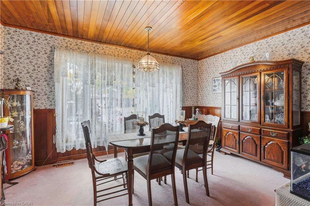 338 Albany Street Property Photo 14